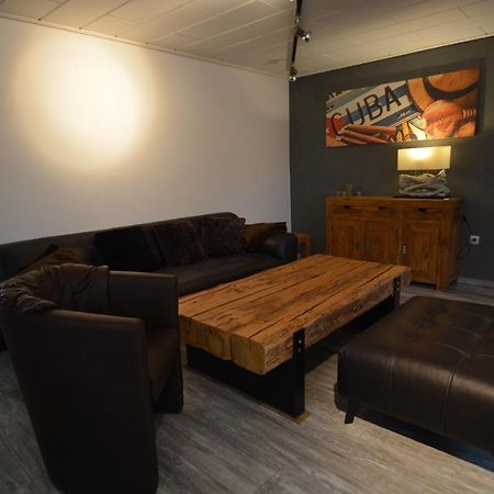 باد بيرنك ام كيش Lu'S Appartement المظهر الخارجي الصورة